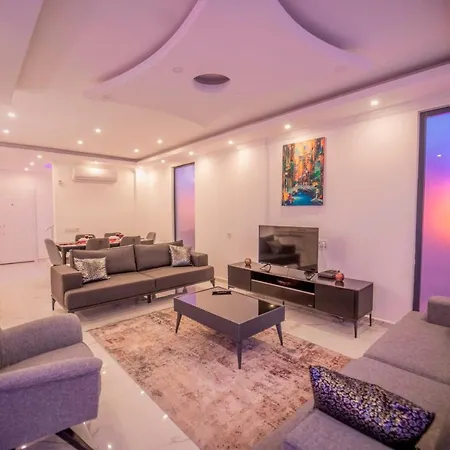 Emirbey - 2 Bedroom Holiday With Jacuzzi In Kalkan Villa *