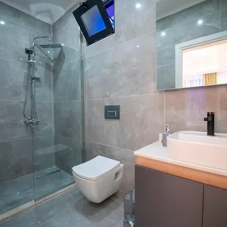Emirbey - 2 Bedroom Holiday With Jacuzzi In Kalkan * Kaş