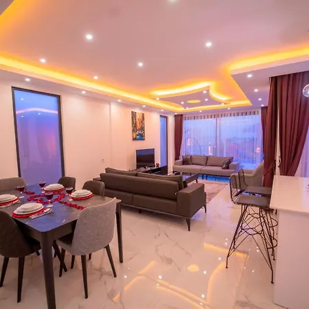 Emirbey - 2 Bedroom Holiday With Jacuzzi In Kalkan Vila Kaş