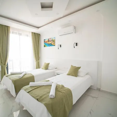 Emirbey - 2 Bedroom Holiday With Jacuzzi In Kalkan
